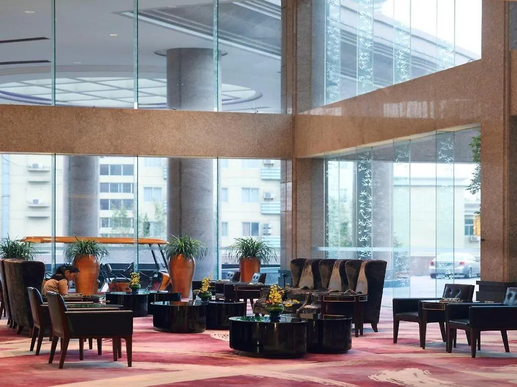 Venus Royal Hotel Shenzhen 5*,